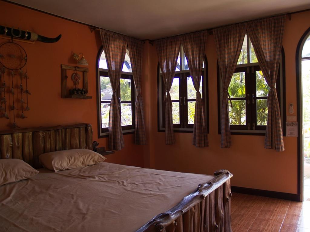 Cowboy Farm Resort Pattaya Ban Huai Yai エクステリア 写真