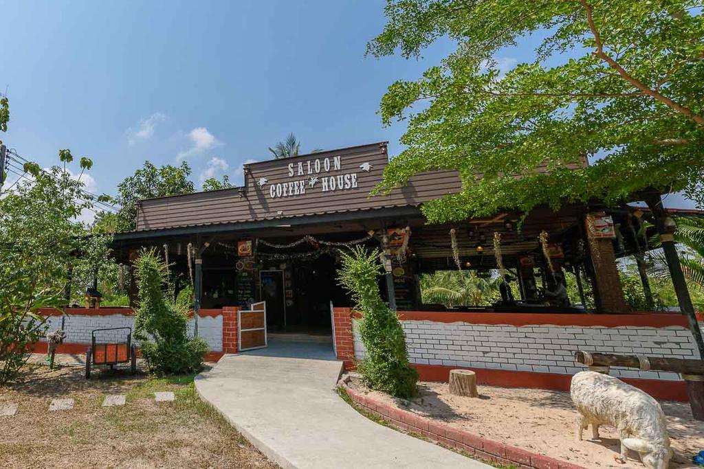 Cowboy Farm Resort Pattaya Ban Huai Yai エクステリア 写真