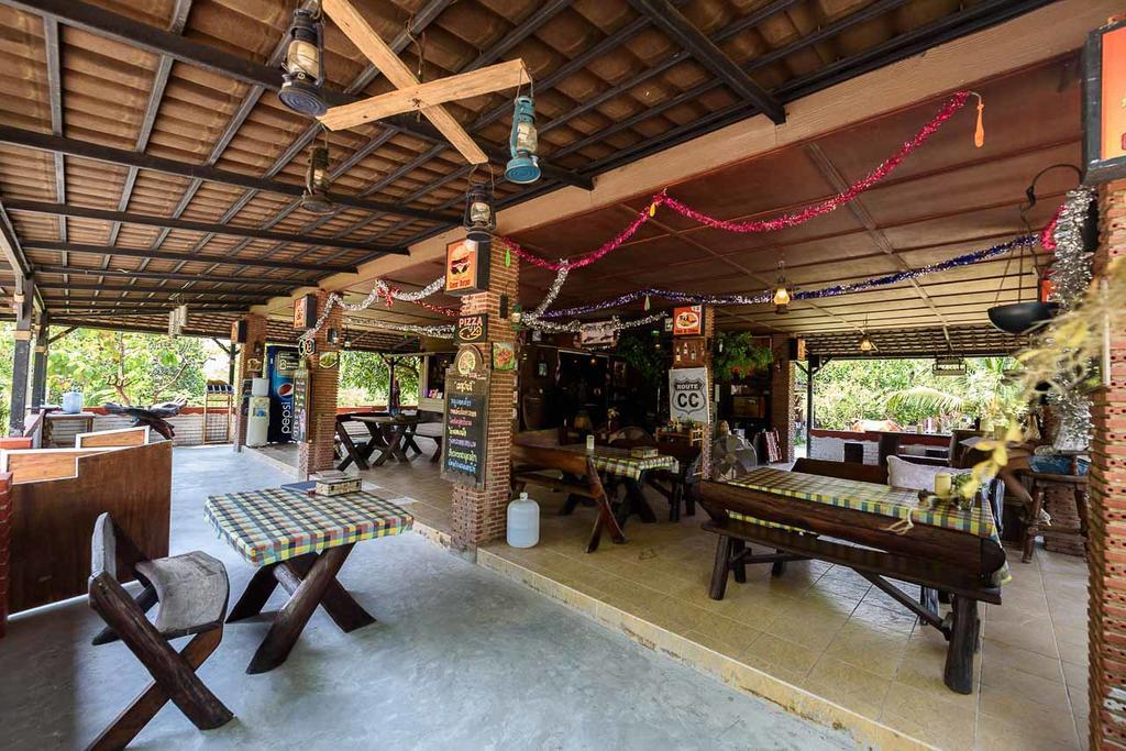 Cowboy Farm Resort Pattaya Ban Huai Yai エクステリア 写真