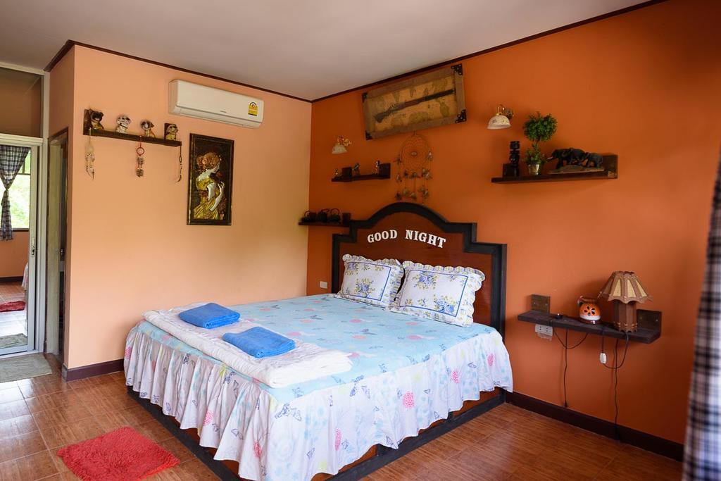 Cowboy Farm Resort Pattaya Ban Huai Yai エクステリア 写真