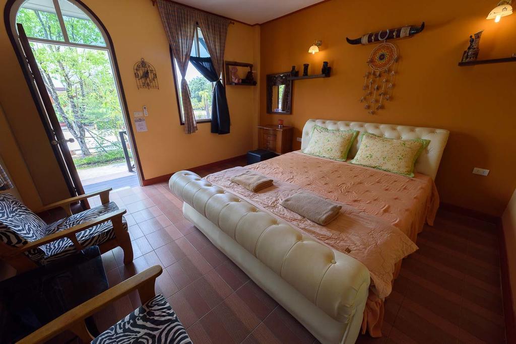 Cowboy Farm Resort Pattaya Ban Huai Yai エクステリア 写真